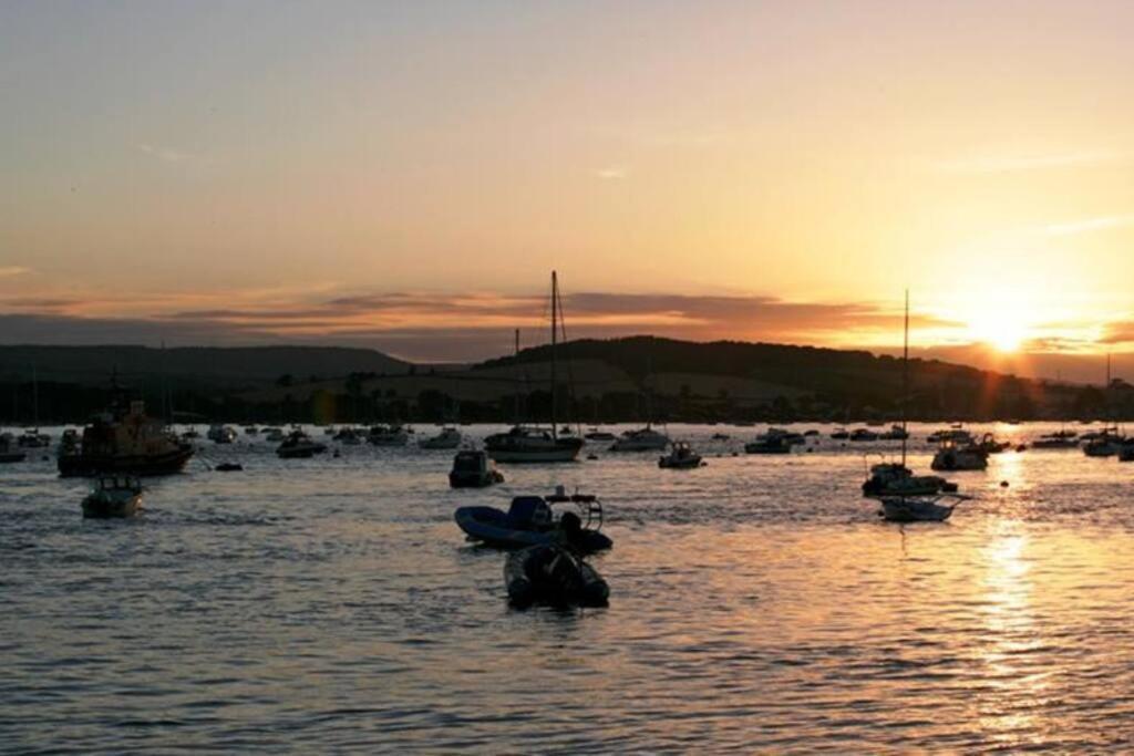 Number 15 Luxurious Two Bedroom Apartment Exmouth Esterno foto